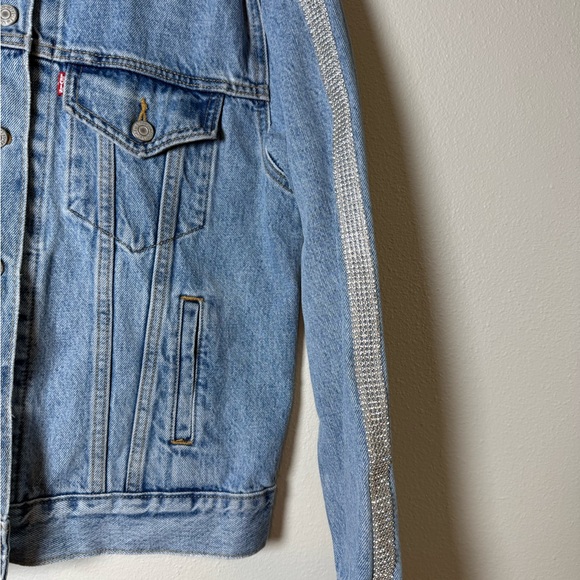 Vintage Blue Denim Jacket with Silver Sparkle Detailing - Picture 2 of 9